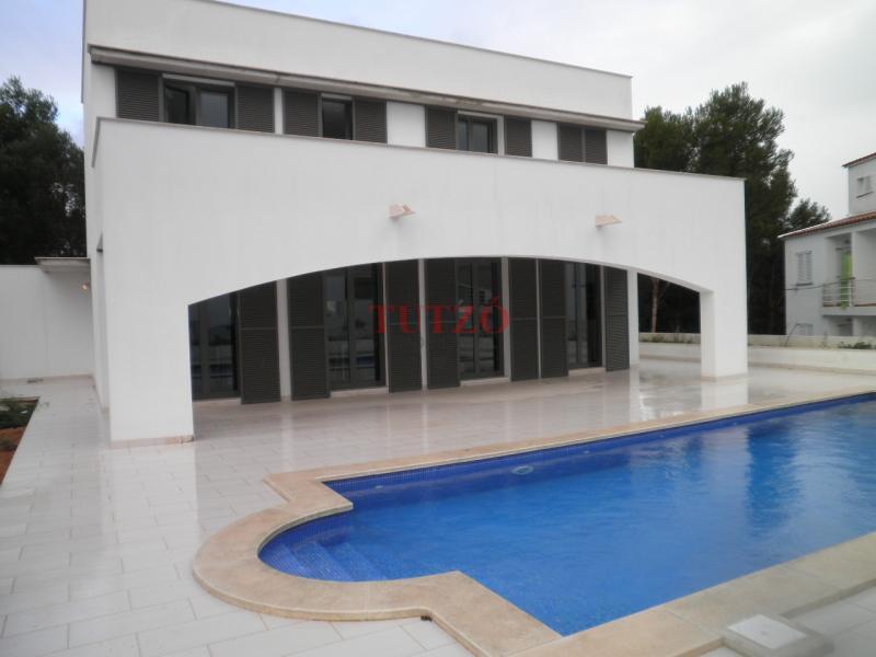 Casa en MERCADAL (ES)